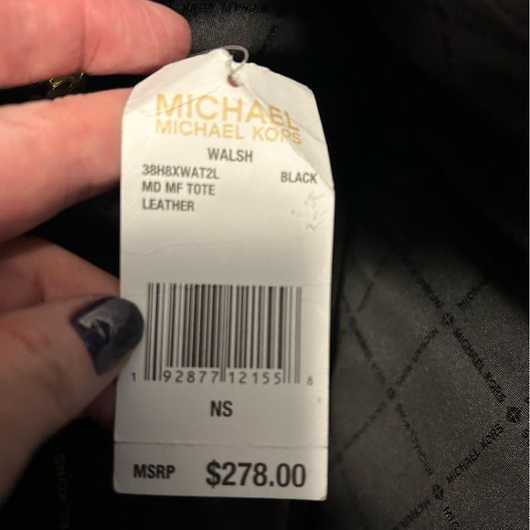 Michael Kors Black Gold Tote Handbag Women’s Purse Leather Walsh Mk Zipper - Picture 15 of 15